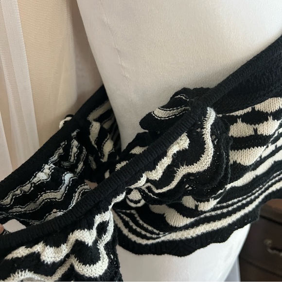 Crop top - Picture 3 of 5